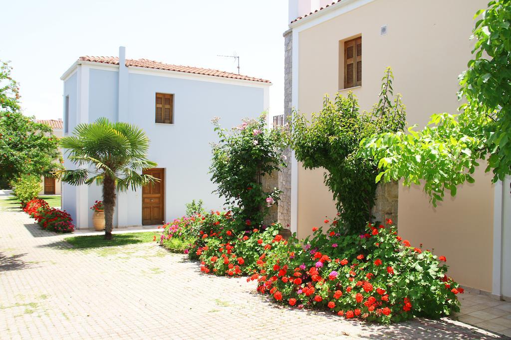 Mouria Studios Epidaurus Extérieur photo